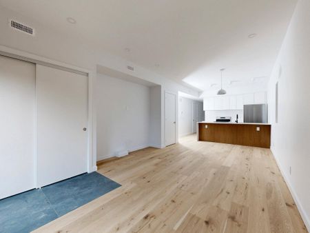 For Lease - 1137 Dovercourt Road Unit# Unit 1, Toronto, Ontario - Photo 2