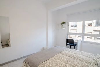 Carrer de Sant Lluís Bertran, Torrent, Valencian Community 46900