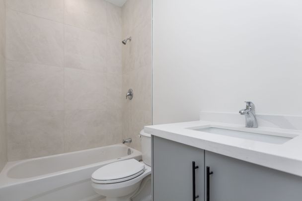 For Lease - 58 Ansley Road Unit# 2, Wasaga Beach, Ontario - Photo 1