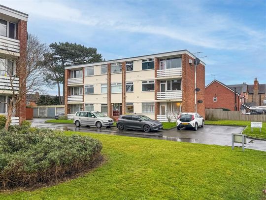 2 bedroom apartment to rent - Photo 1