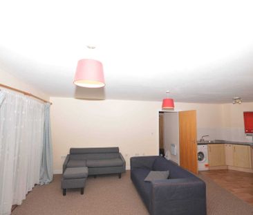 Foxglove Path, Riverside - Photo 5