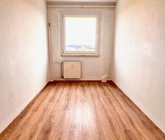 4-Zimmerwohnung in oberster Etage mit Balkon und Aufzug! - Photo 5