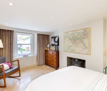 Erne Street Upper, Dublin 2, D02 DK09. - Photo 1