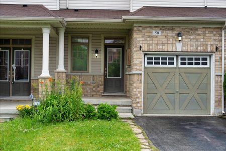 For Lease - 50 Pearcey Crescent, Barrie, Ontario - Photo 2