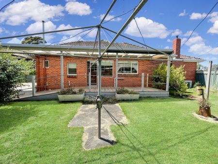 39 Hawthorn Grove, Wendouree - Photo 5