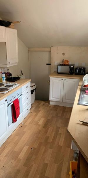 6 bedroom house share to rent - Photo 1
