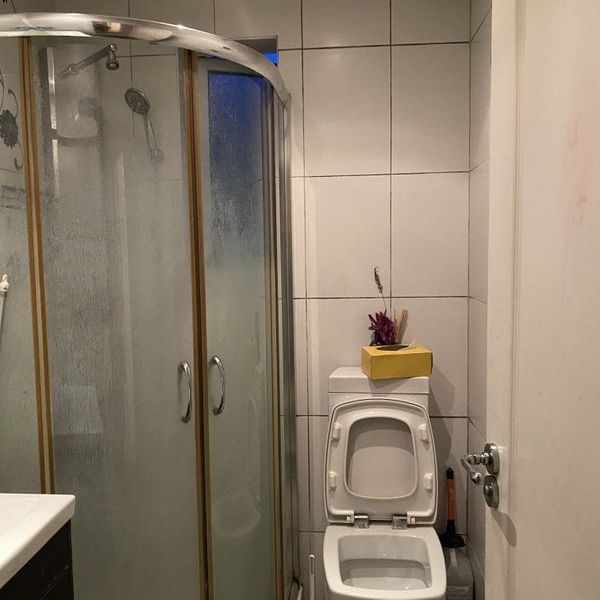 Room in a Shared House, Kenya Road, SE7 - Photo 2