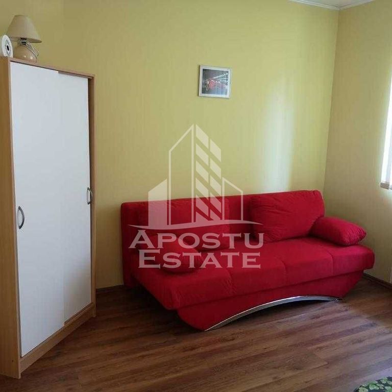 Casa individuala in Dumbravita, 2 locuri de parcare, Cent... - Fotografie 1