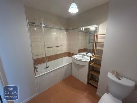 Location Appartement 2 pièces 51m² POITIERS 86000 - Photo 4
