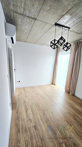 Nowe, niezależne i klamtyzowane pietro domu z prywatnym parkingiem - Фото 4