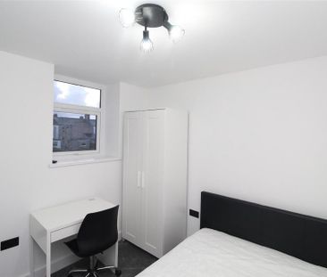 6 bedroom house to rent - Photo 5