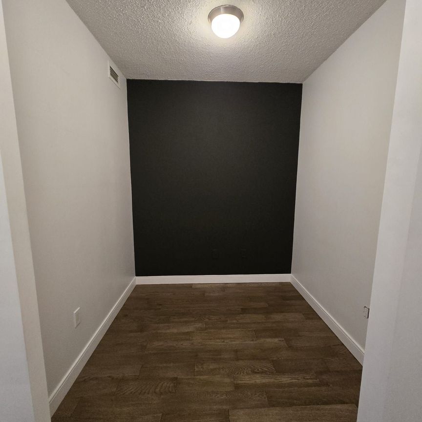 For Lease - 10 Navy Wharf Court Unit# 1106, Toronto, Ontario - Photo 1