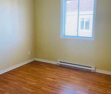Unit 301: Entire unit - Photo 4