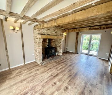 Available 3 Bed Not Specified - Photo 3