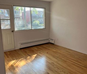 1 CH - 1 SDB - Montréal - $1,345 /mo - Photo 2