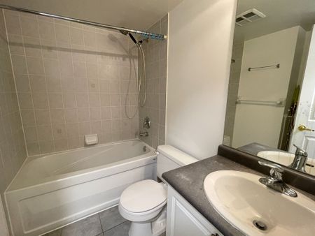 For Lease - 23 Hollywood Avenue Unit# 2709, Toronto, Ontario - Photo 5