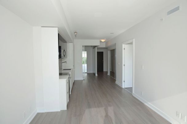 For Lease - 6 Parkwood Avenue Unit# 407, Toronto, Ontario - Photo 1