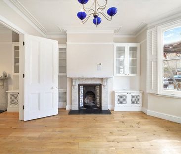 A charming four double bedroom family home on a prime residential s... - Photo 4