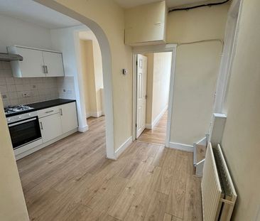 3 Bed Flat, Hichisson Road, SE15 - Photo 5