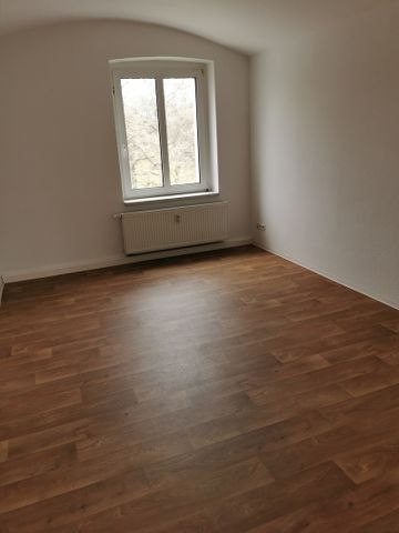 Hübsche Familienwohnung mit 2 Bädern und Balkon - Foto 2