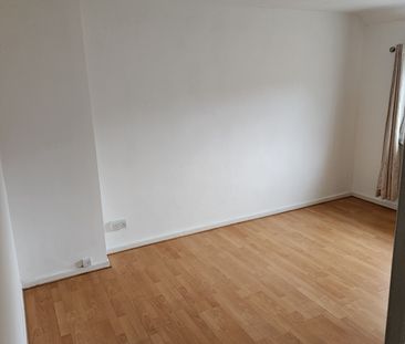 3 Bed Terraced House, Erdington, B23 - Photo 2