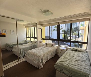 Surfers Paradise - Photo 3