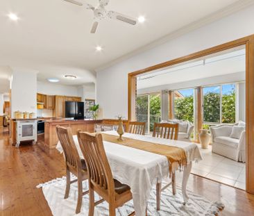 Spacious & Modern Family Home - Photo 5