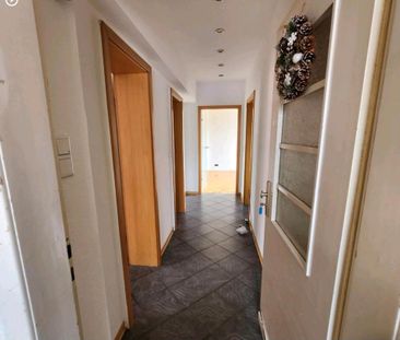 Vermiete schöne Wohnung mit Dachterrasse - Photo 3