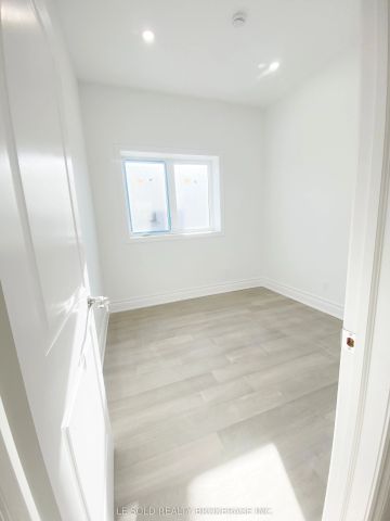 81 Hallam Street #Room L201 - Photo 2