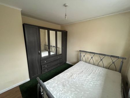 3 Bed Semi-Detached House, Stanley Road, M16 - Photo 3