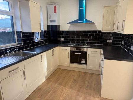 Rotherby Avenue, Leicester, LE4 - Photo 4