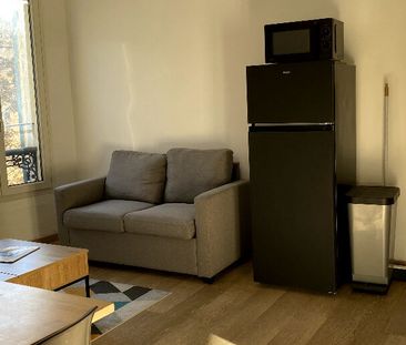 A louer T2 meublé de 37,65m2 À RIANS, - Photo 1