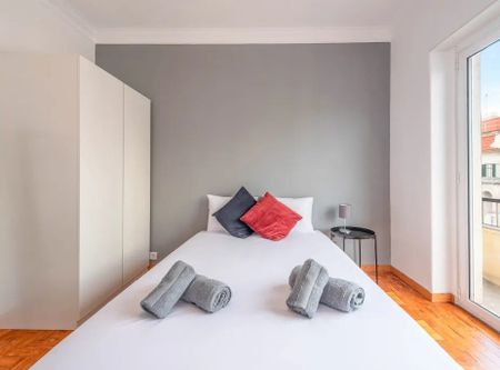 Alameda das Linhas de Torres, Lisbon, Lisbon 1750-140 - Photo 5