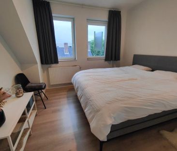 Centraal gelegen appartement met twee slaapkamers met garage en ber... - Photo 5