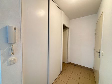 Appartement Saint Pierre du Mont 2 pièces 44.91 m2, - Photo 2