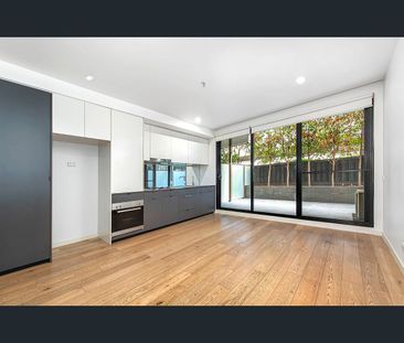5/18 Queen Street, Blackburn, Vic 3130 - Photo 3