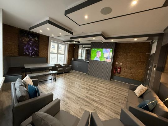 Room in a Shared Flat, Wavertree, L15 - Photo 1