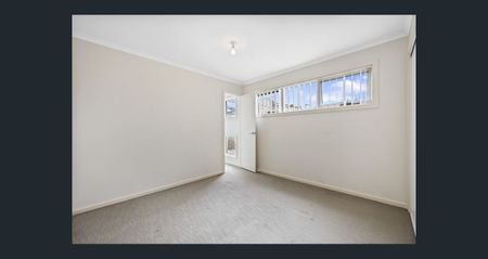 60/64 Kings Canyon St,Harrison - Photo 5