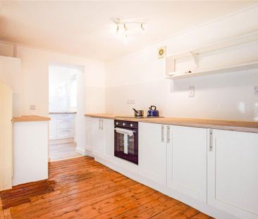 2 bedroom detached house to rent - Photo 2