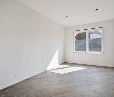 Stijlvol nieuwbouwappartement te huur in centrum - Photo 1