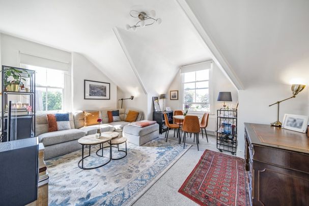 Talbot Road, Highgate, London, N6 - Photo 1