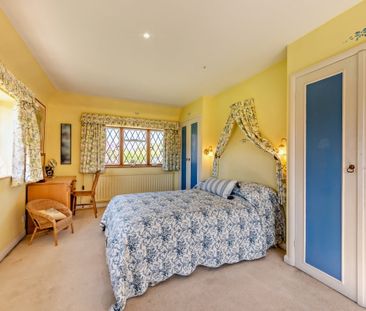 7 bedroom detached house to rent - Photo 4