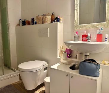 2.5 pces entièrement rénové de 42 m2 - Foto 5