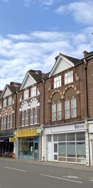 The Broadway, Woking - 1 bedroomProperty for lettings - Seymours - Photo 1