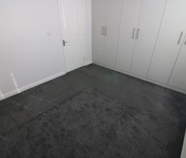 Midway Grove, Hull - Photo 4