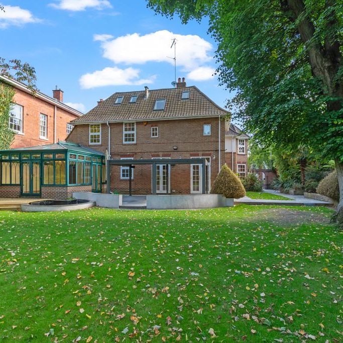 7 bedroom detached house to rent - Photo 1