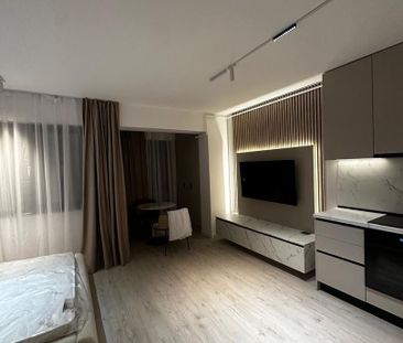 Studio de închiriat - Zona Pipera - Parcare Subterana Inclusă - Photo 1