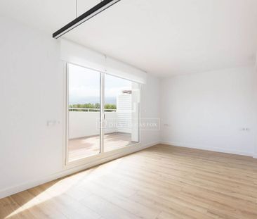6 bedroom luxury Villa for rent in Gavà, Catalonia - Photo 4