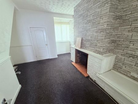 Sutton Road - St. Helens - WA9 - Photo 3