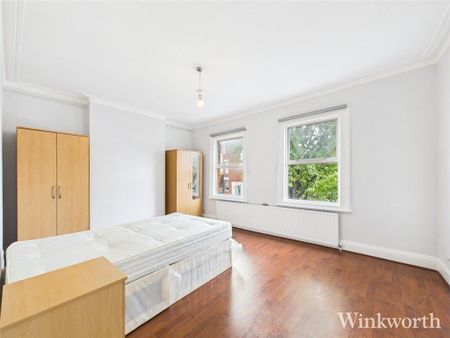 4 bedroom house to rent - Photo 3